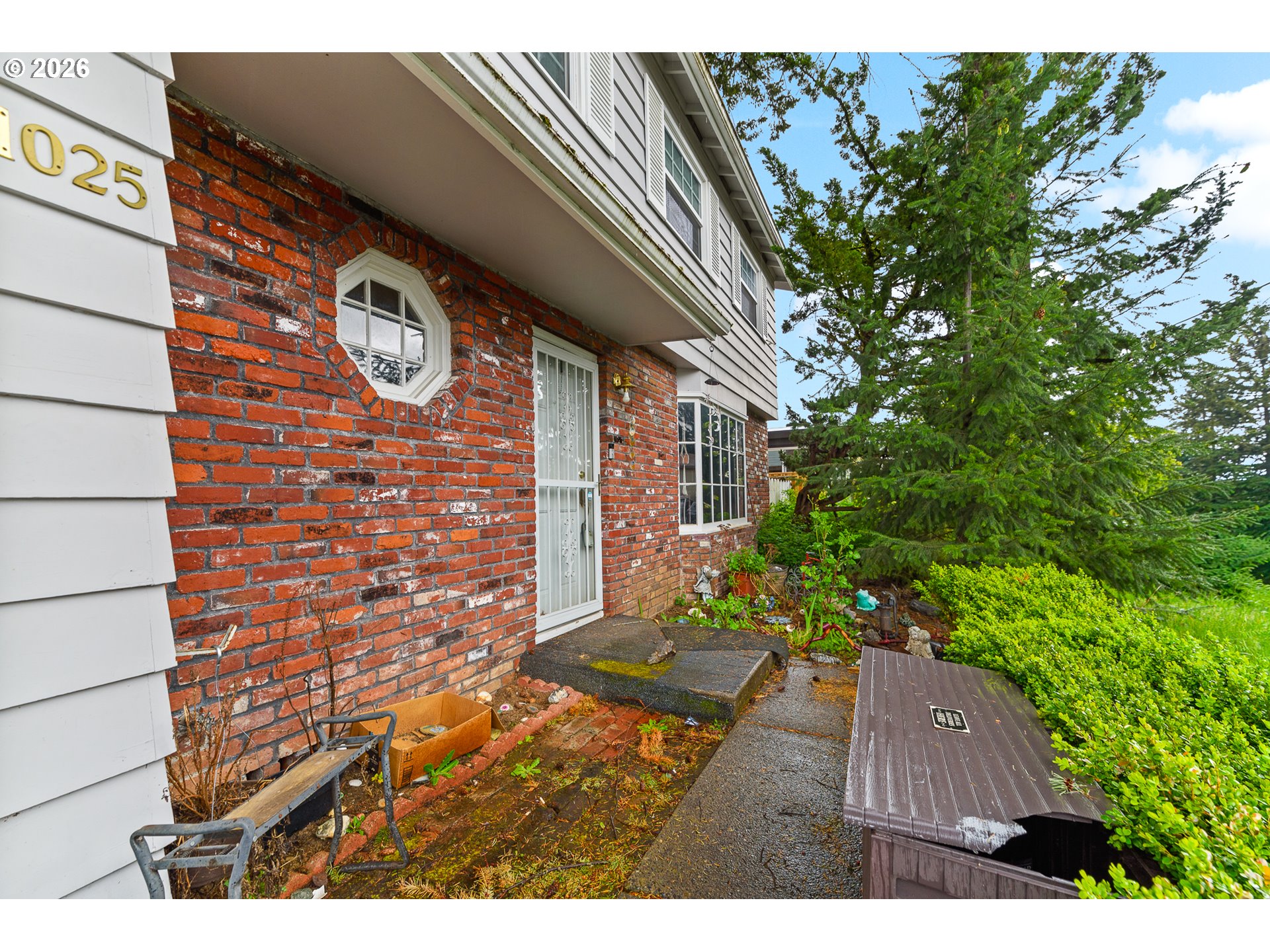 1025 NE 176TH AVE