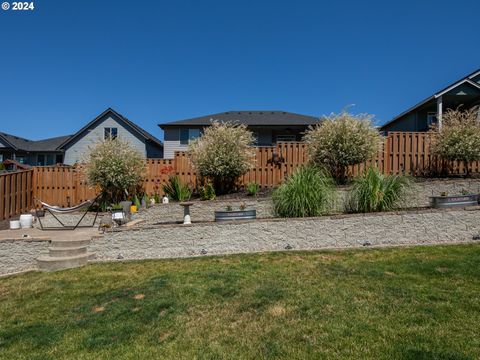 A home in Estacada