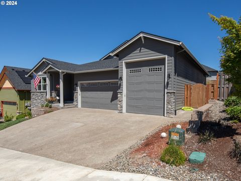 A home in Estacada