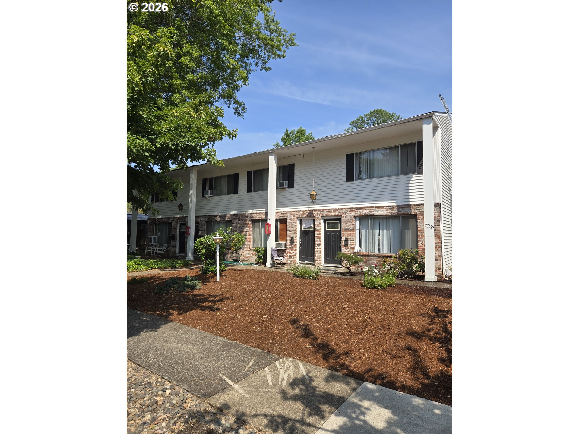 7720 SW BEL-AIRE DR