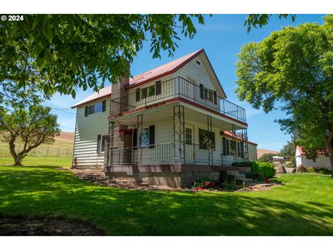 A home in The Dalles