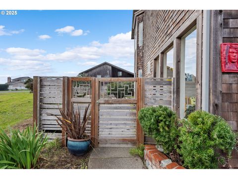 A home in Bandon