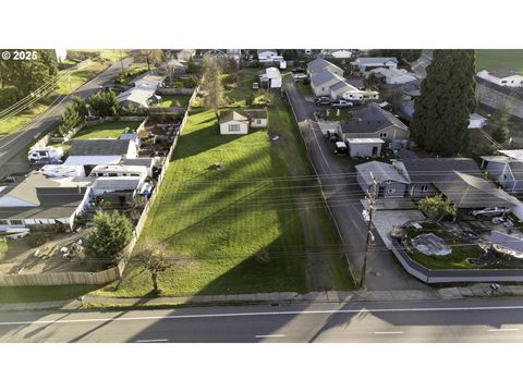 Photo of 6981 Main St, Springfield, OR 97478 (MLS # 192120954)