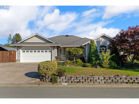 321 N SUMMERWOOD ST Roseburg OR 97471