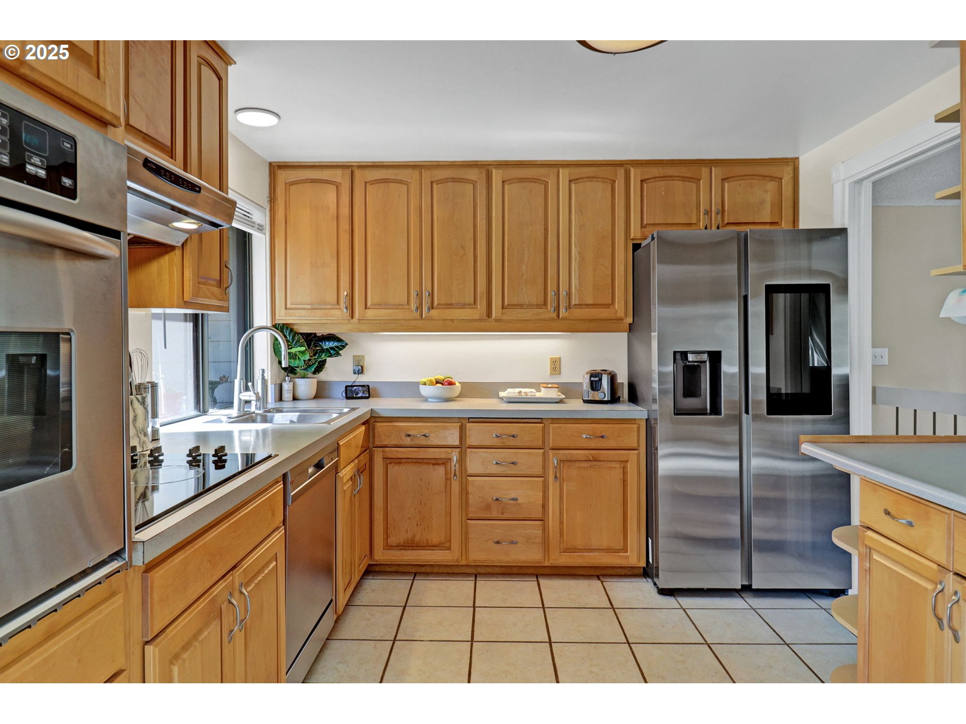 290 BROOKSIDE DR