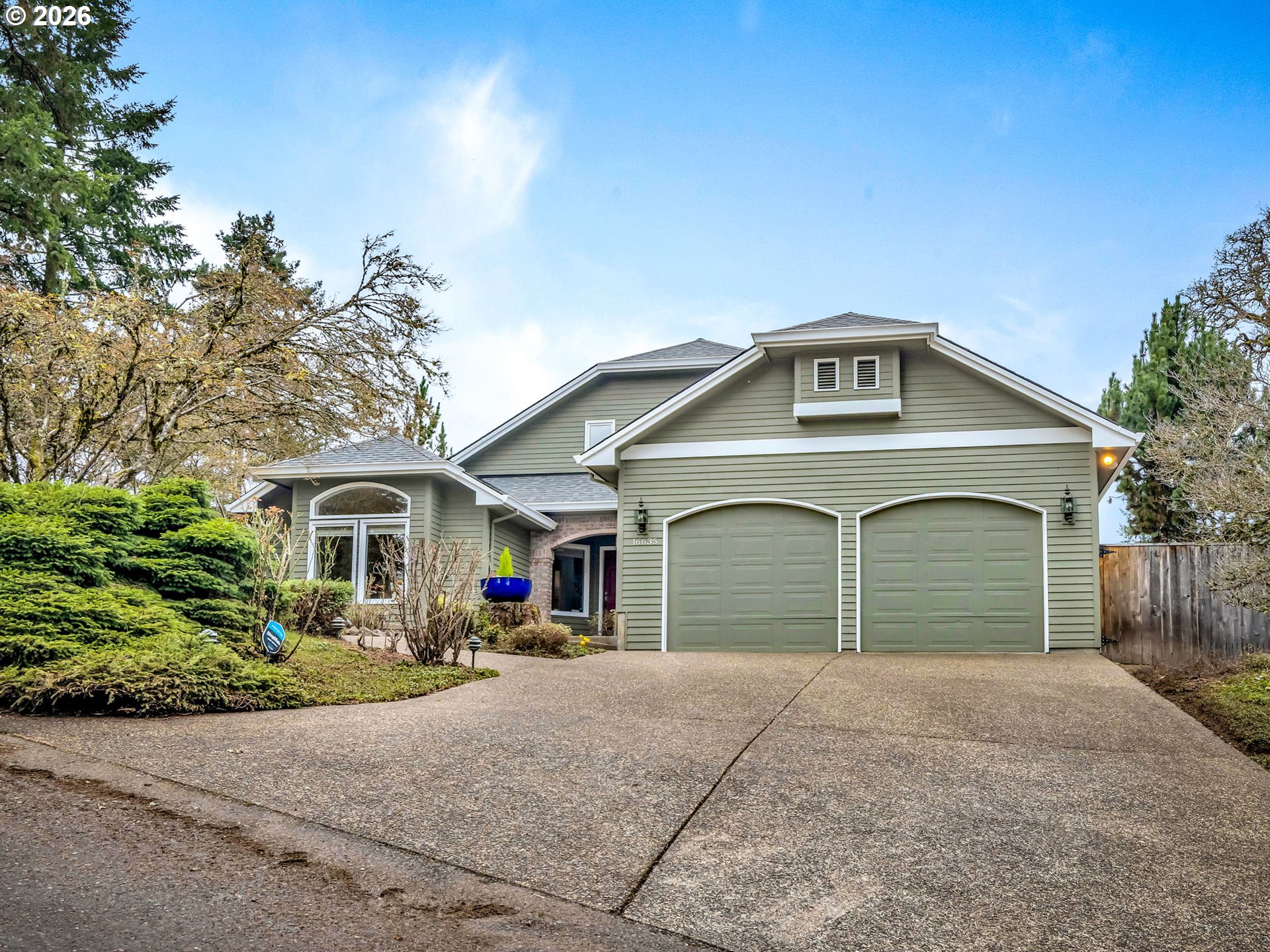 16635 SE SUNRIDGE LN