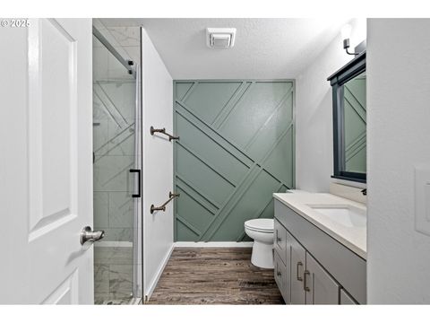 Tiny photo for 85197 Marriott Ln, Pleasant Hill, OR 97455 (MLS # 587884829)
