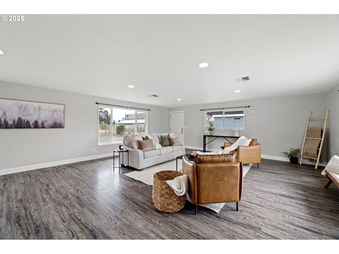 Tiny photo for 85197 Marriott Ln, Pleasant Hill, OR 97455 (MLS # 587884829)