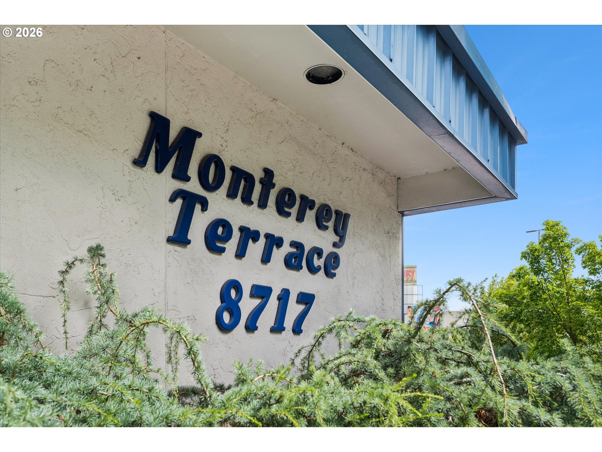 8717 SE MONTEREY AVE 209