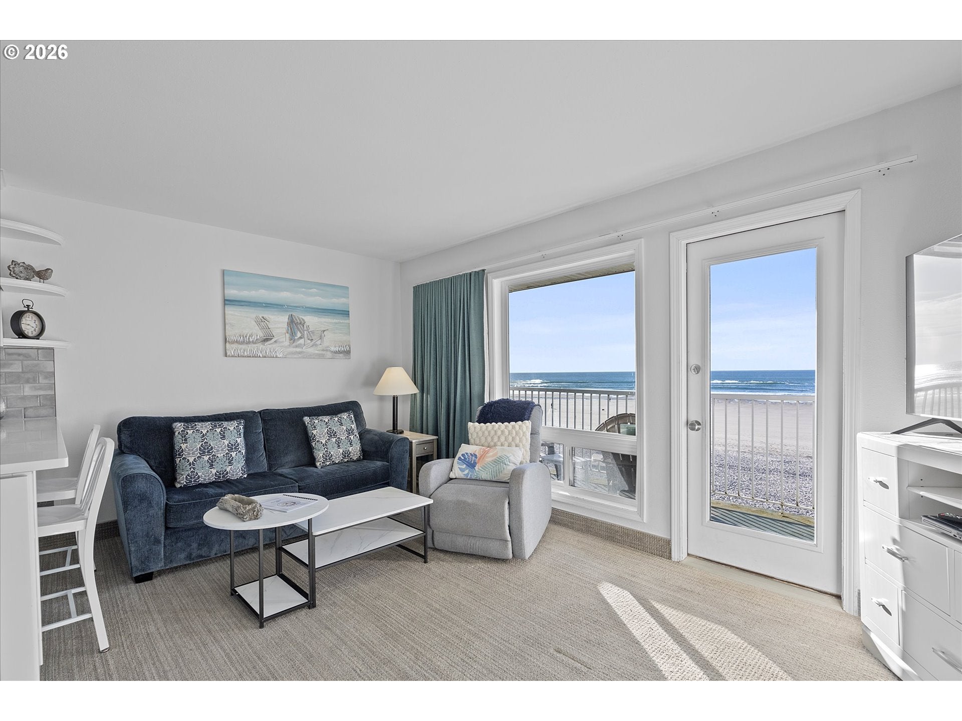 171 SW HIGHWAY 101 209