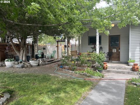 A home in Hermiston