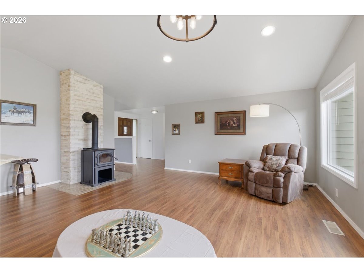 39129 GROSHONG RD NE