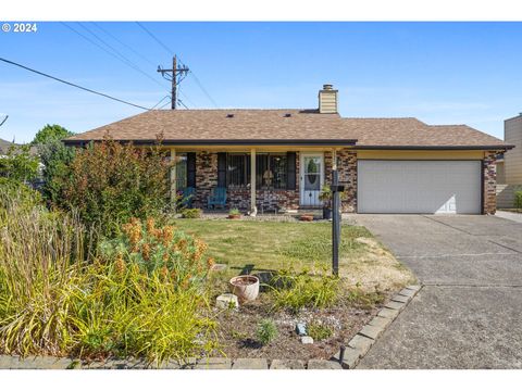 A home in Woodburn