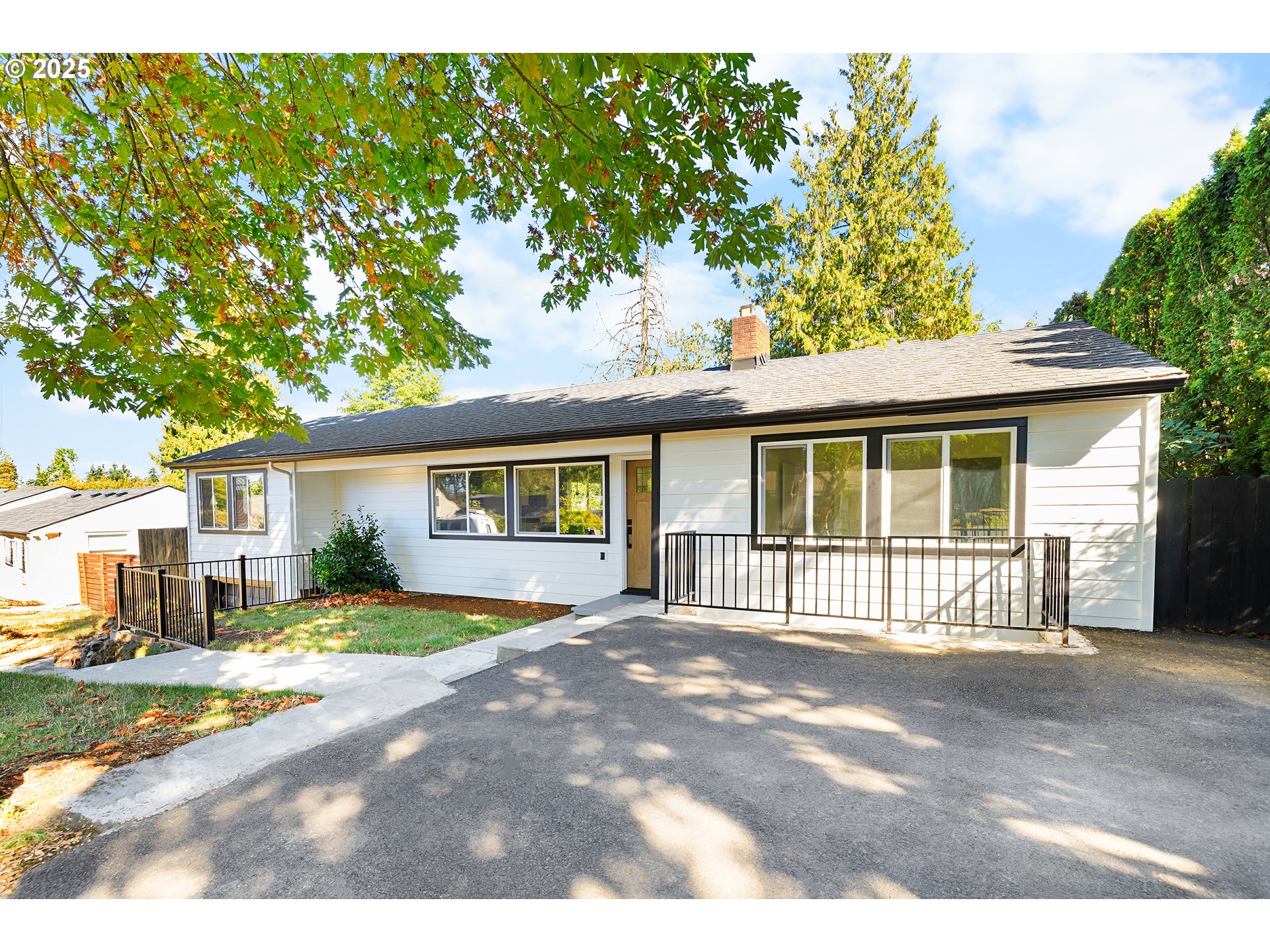 142 NE 128TH AVE