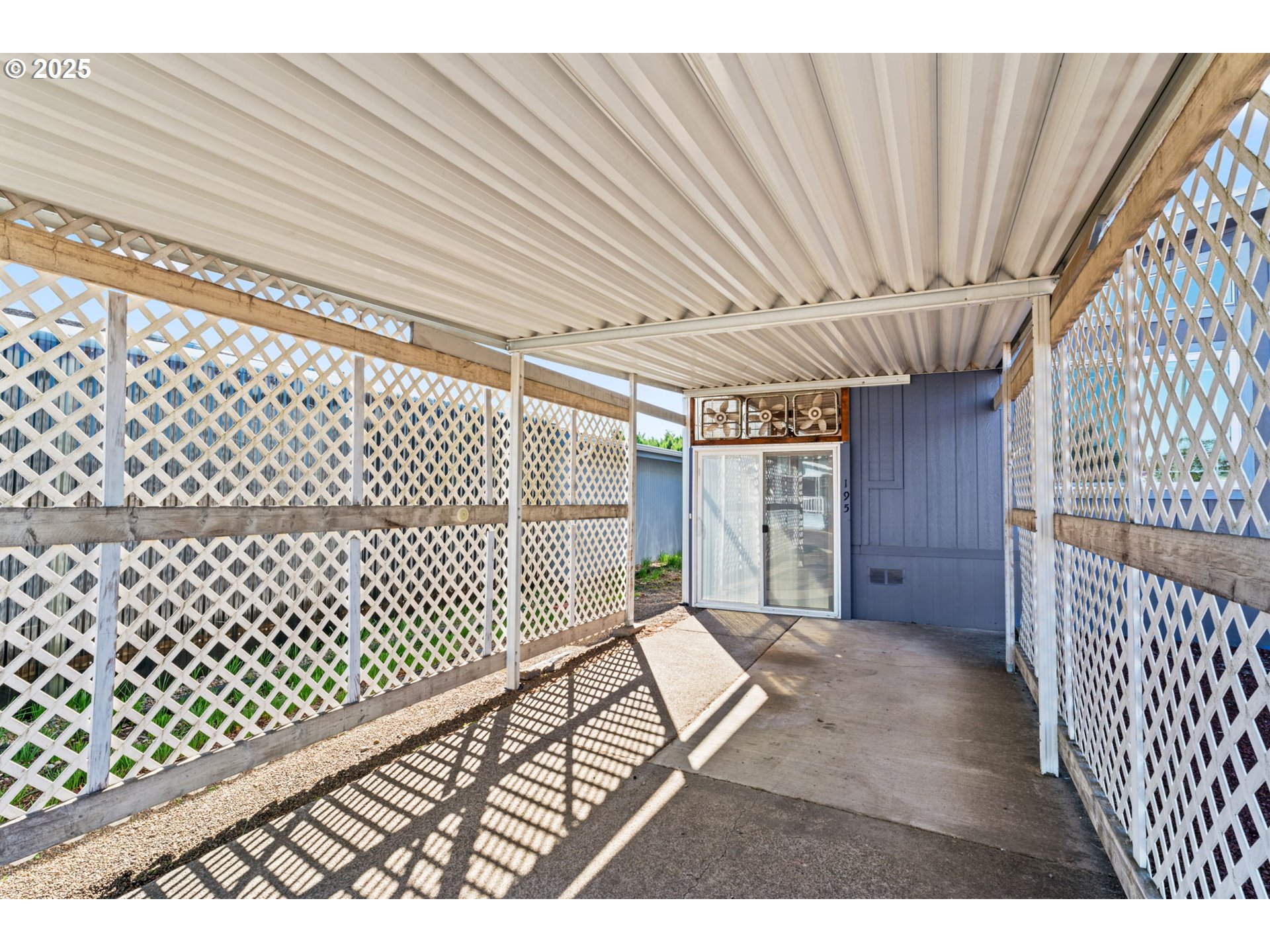 1199 N TERRY ST 195