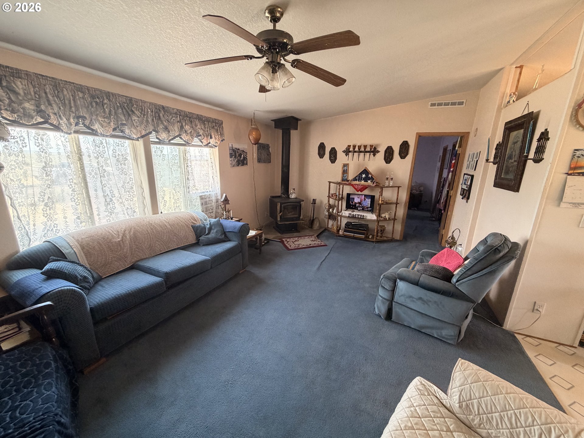 42511 E LN 16 LN