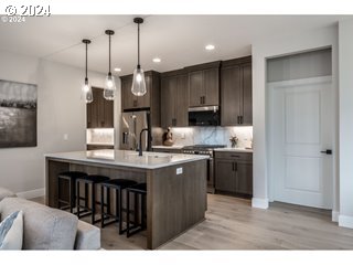 Gresham, Oregon 97080, United States, 3 Bedrooms Bedrooms, ,3 BathroomsBathrooms,Residential,Active,28006