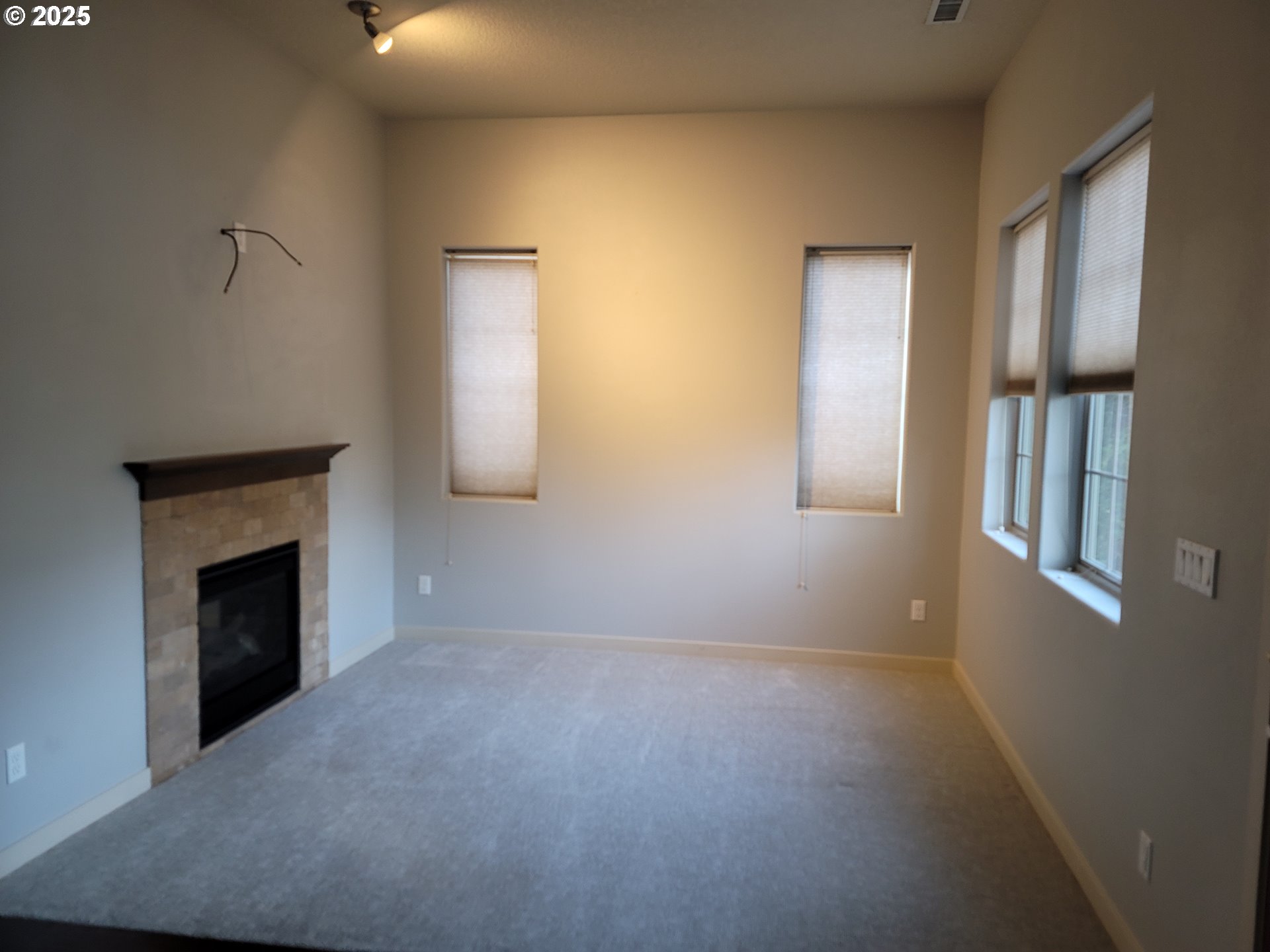 29082 SW CHARLOTTE LN