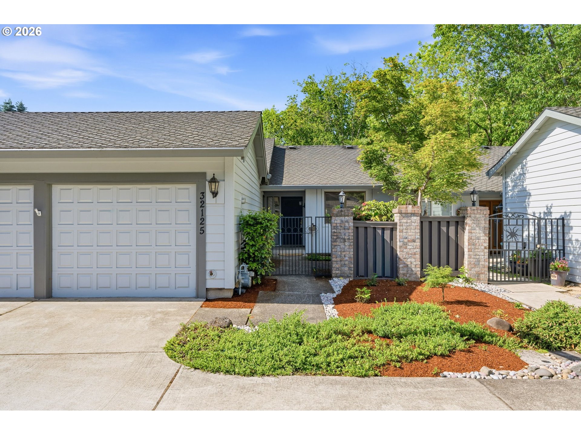 32125 SW CYPRESS PT