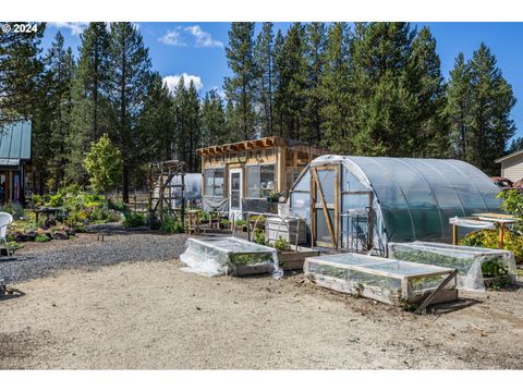 A home in La Pine