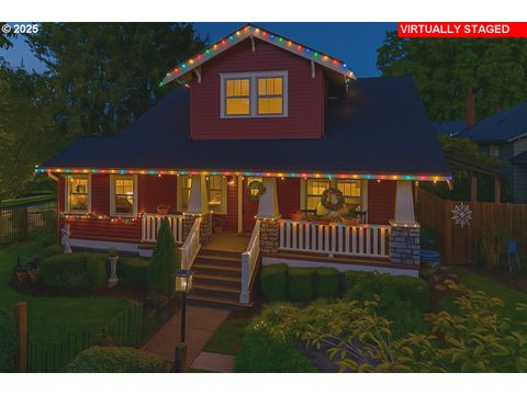 Photo of 2400 H St, Vancouver, WA 98663 (MLS # 235036536)