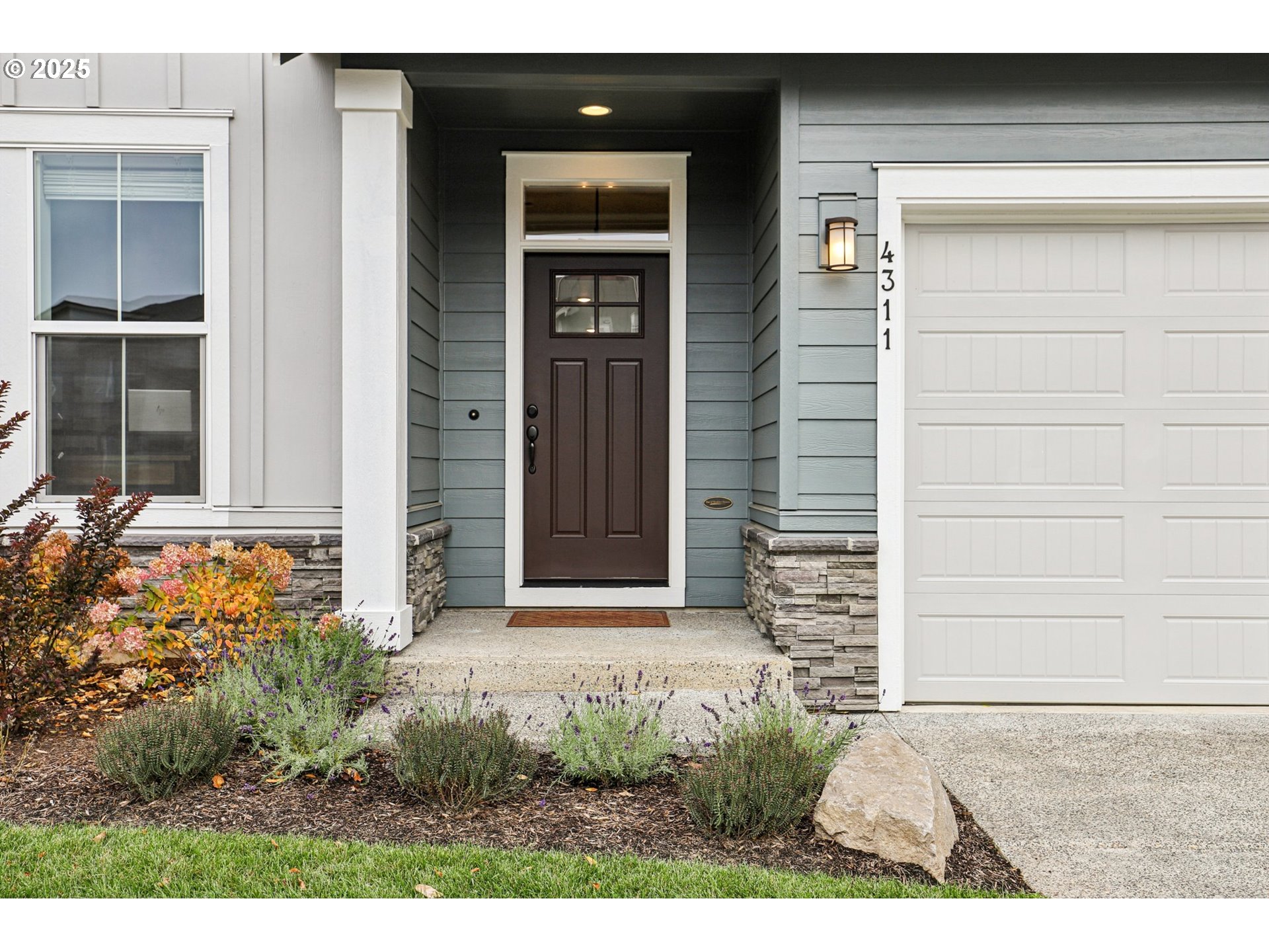 4311 NW WATER LILY PL