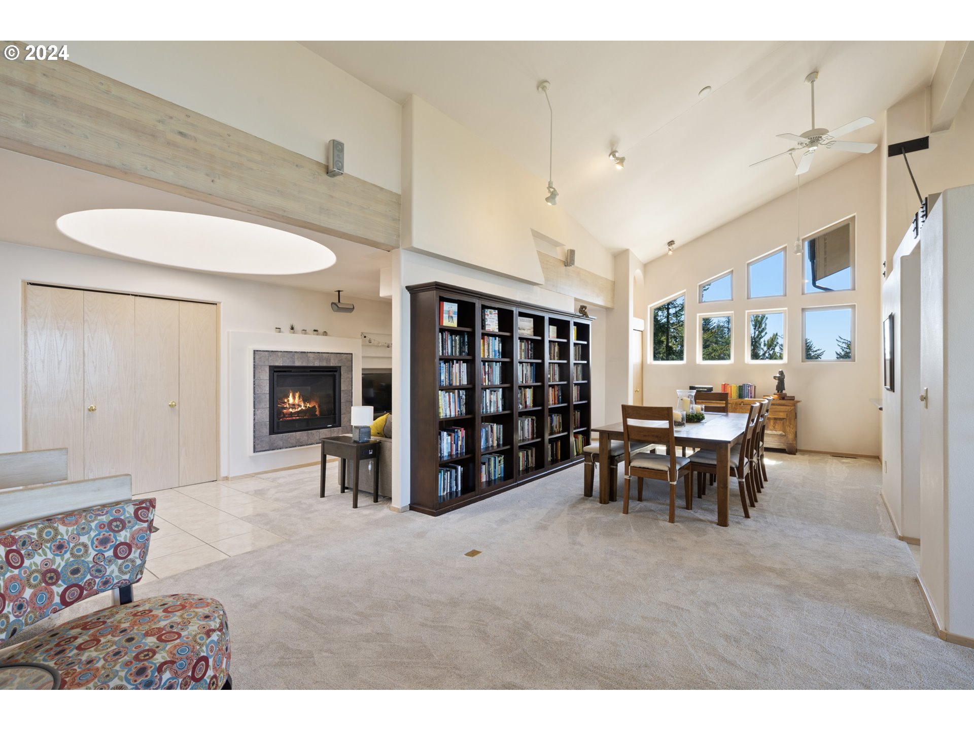 Oceanside, Oregon 97134, United States, 4 Bedrooms Bedrooms, ,4 BathroomsBathrooms,Residential,Pending,59902