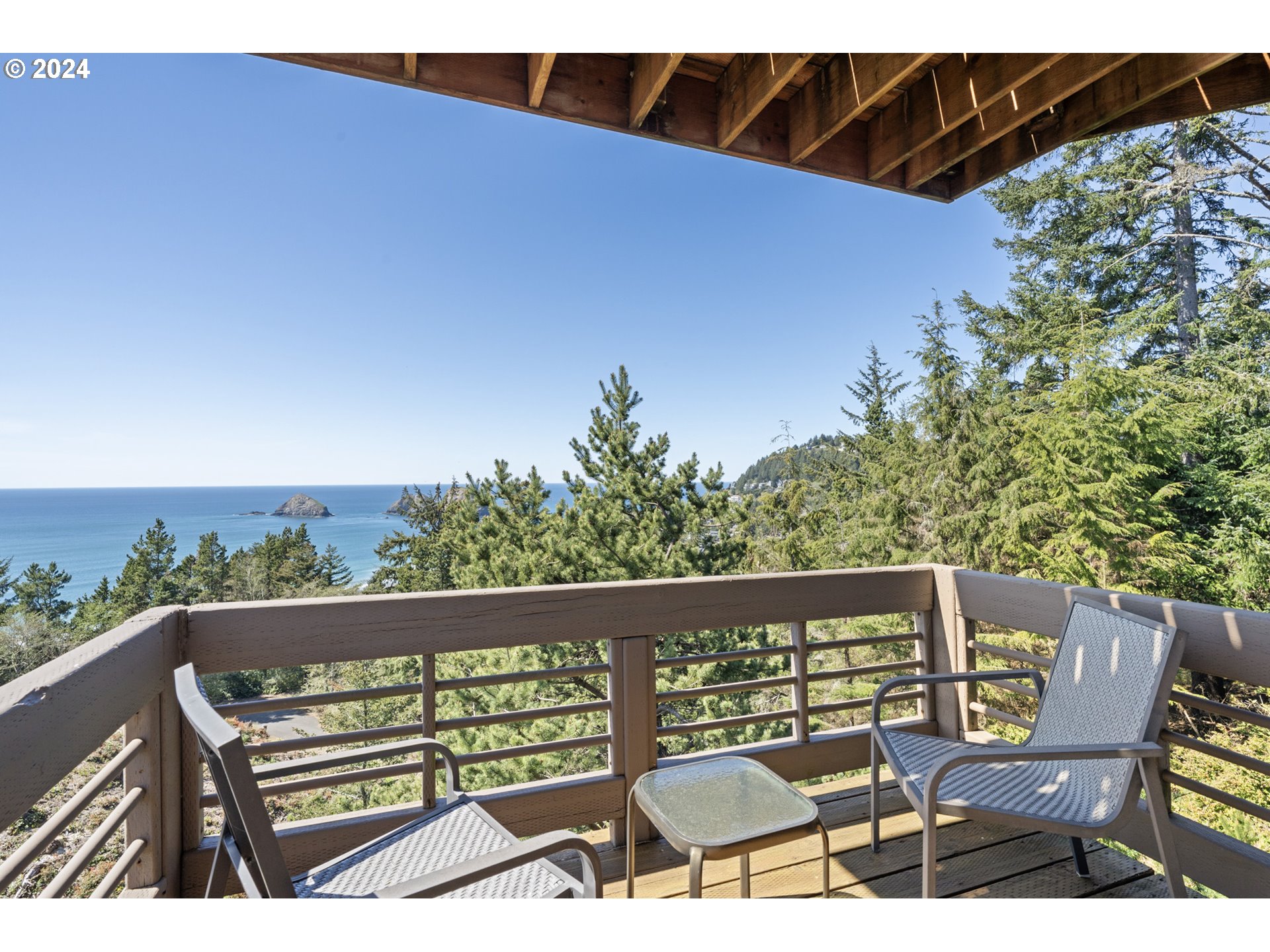 Oceanside, Oregon 97134, United States, 4 Bedrooms Bedrooms, ,4 BathroomsBathrooms,Residential,Pending,59902