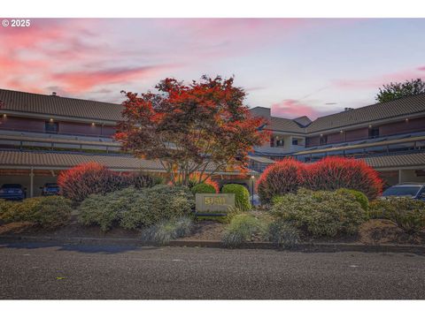5150 S LANDING DR 303B2 Portland OR 97239
