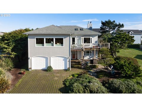 2099 BEACH LOOP DR SW Bandon OR 97411
