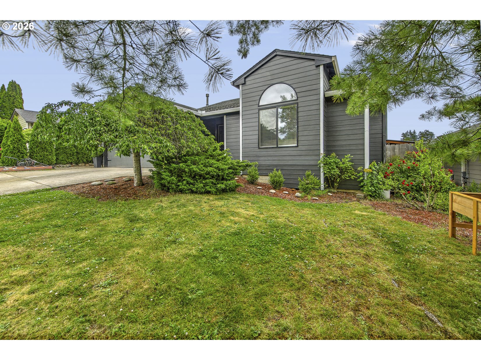 2448 NW NORWOOD ST