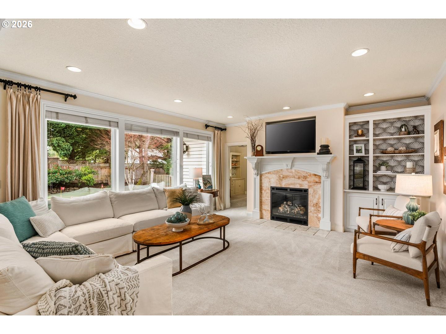 875 NW PEBBLE BEACH WAY