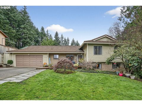 17110 PARKERS DR Gladstone OR 97027