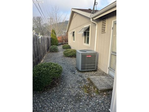 A home in Roseburg