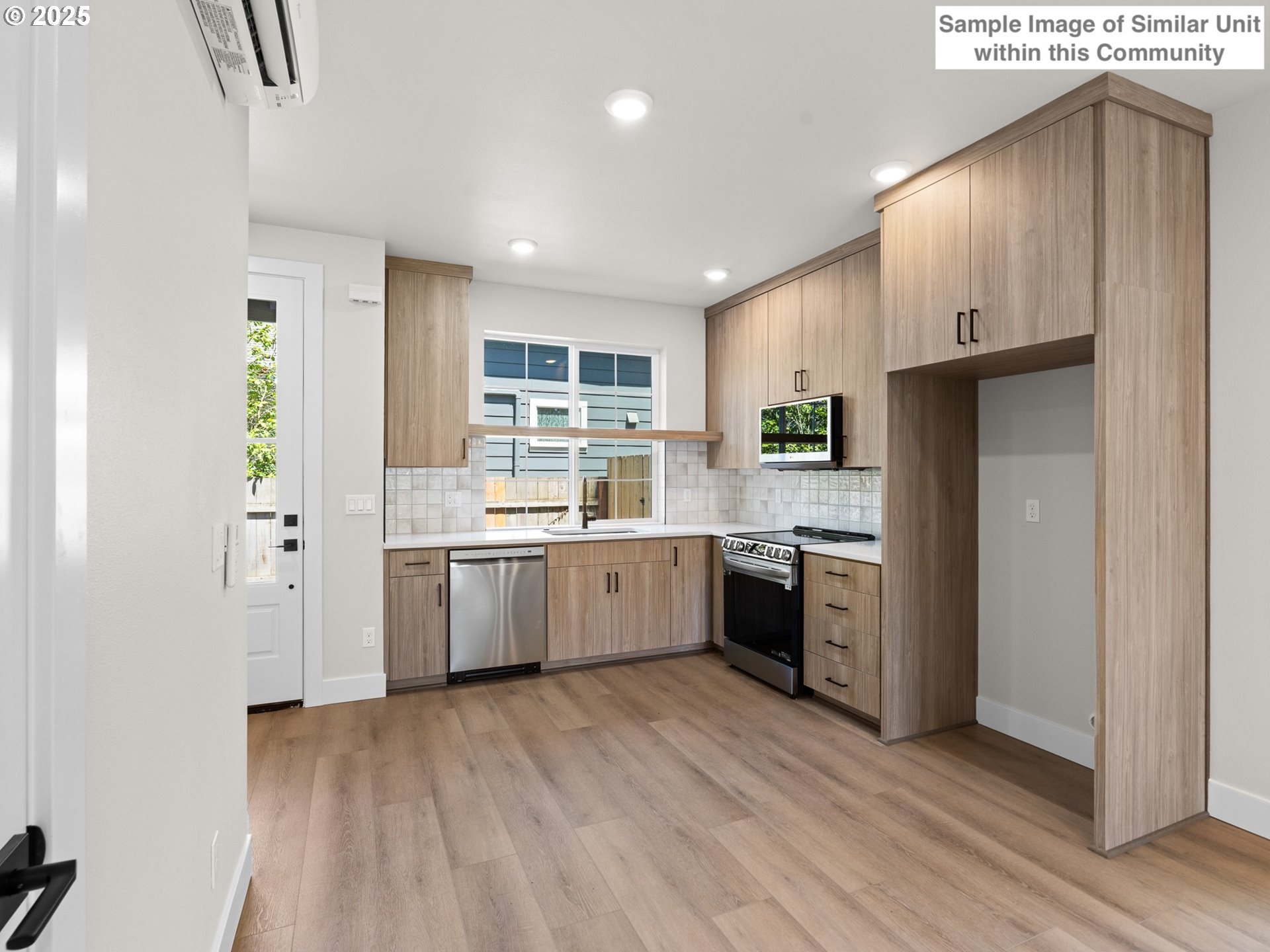 1568 NE 52ND AVE