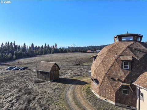 A home in Lyle