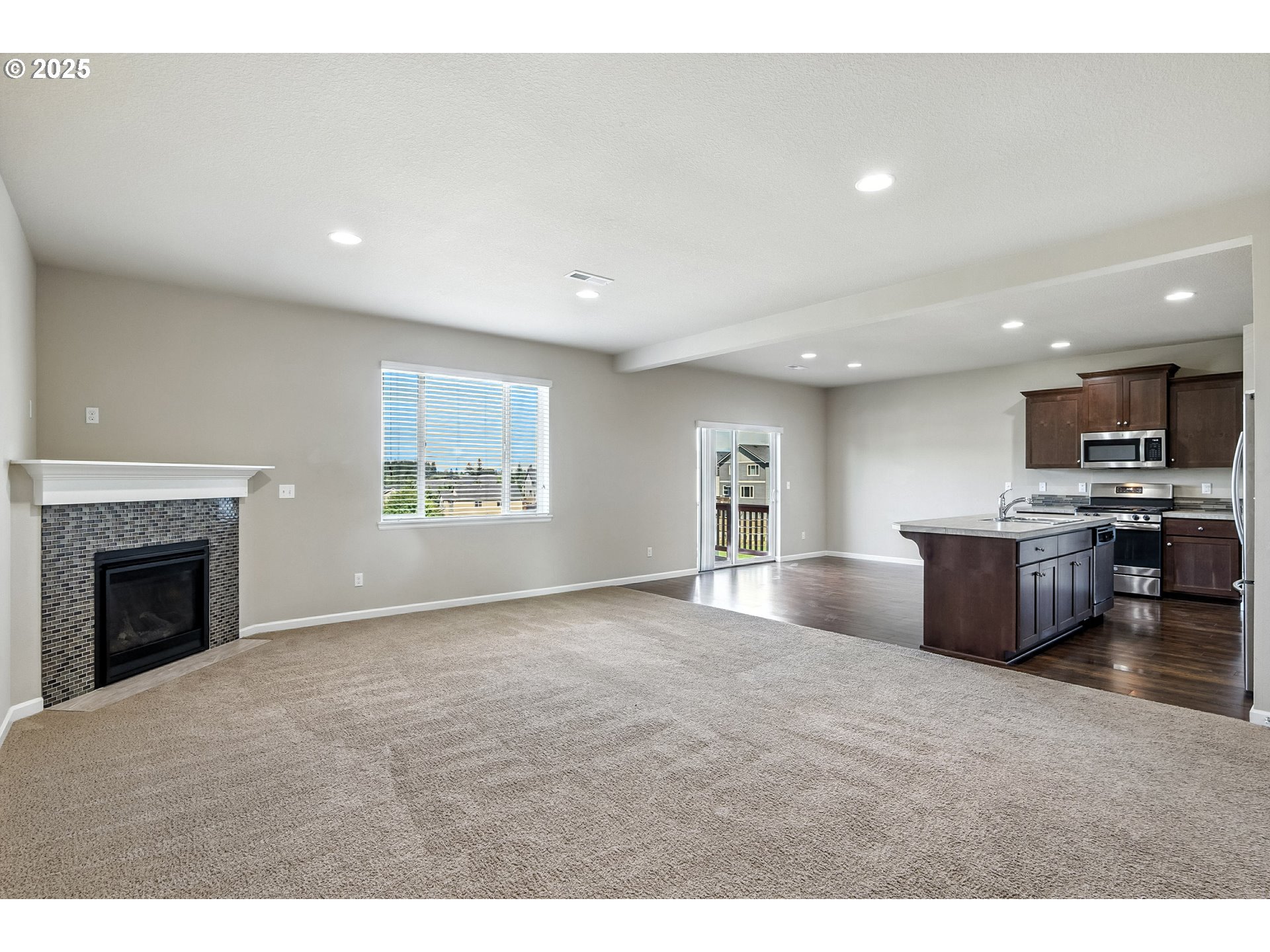 7255 NW DUSTY TER