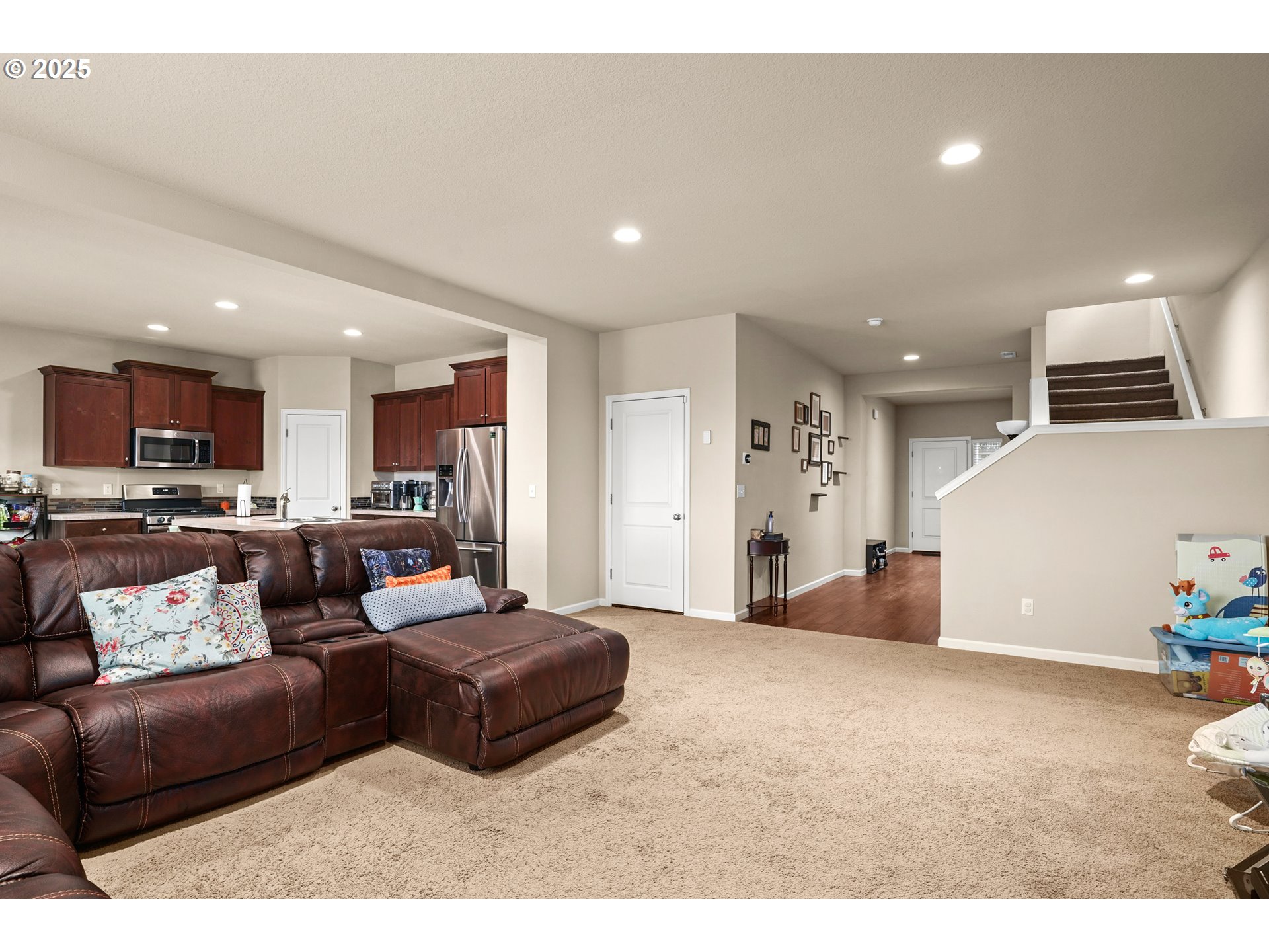 7255 NW DUSTY TER