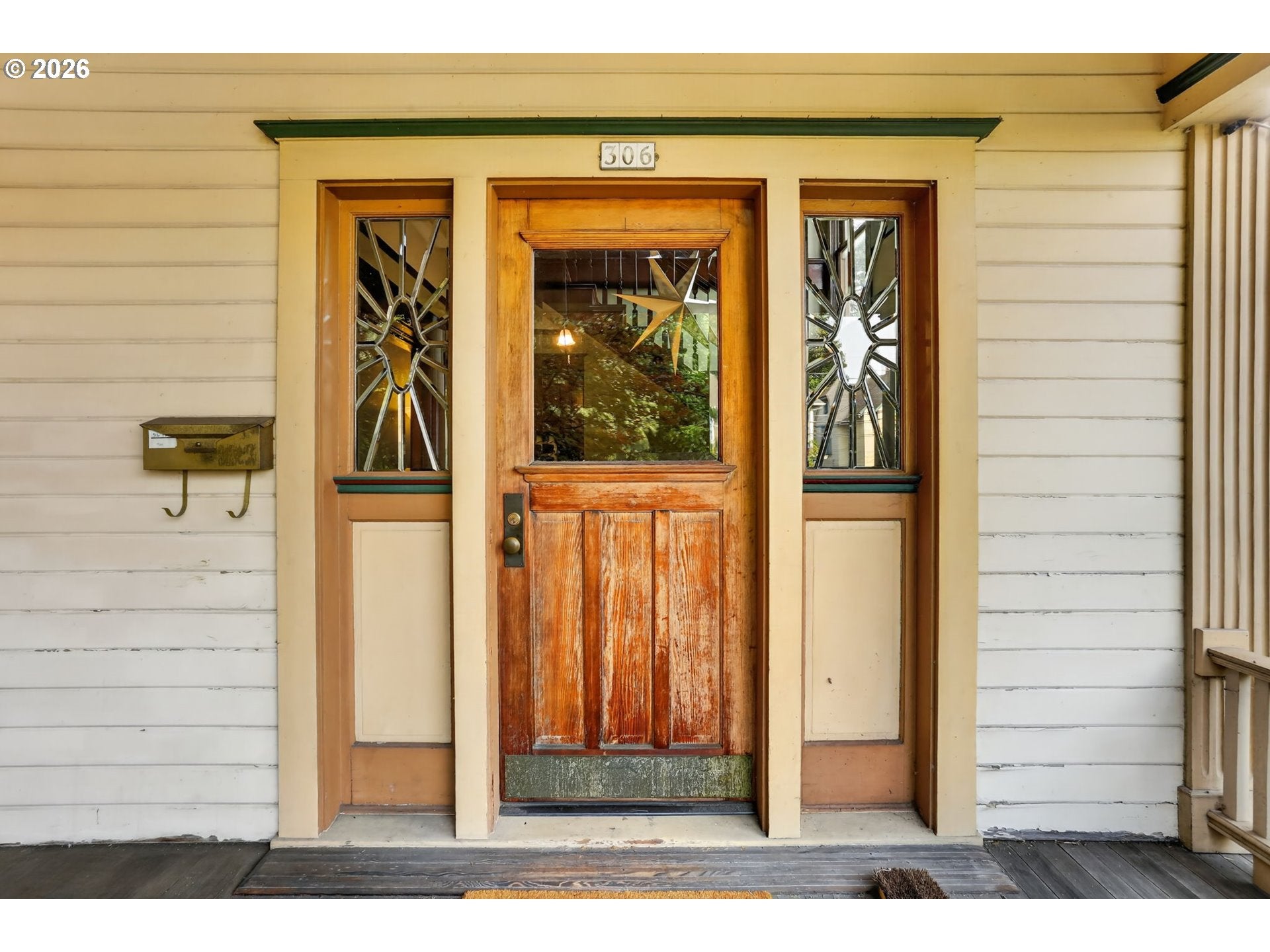 306 SE 15th AVE