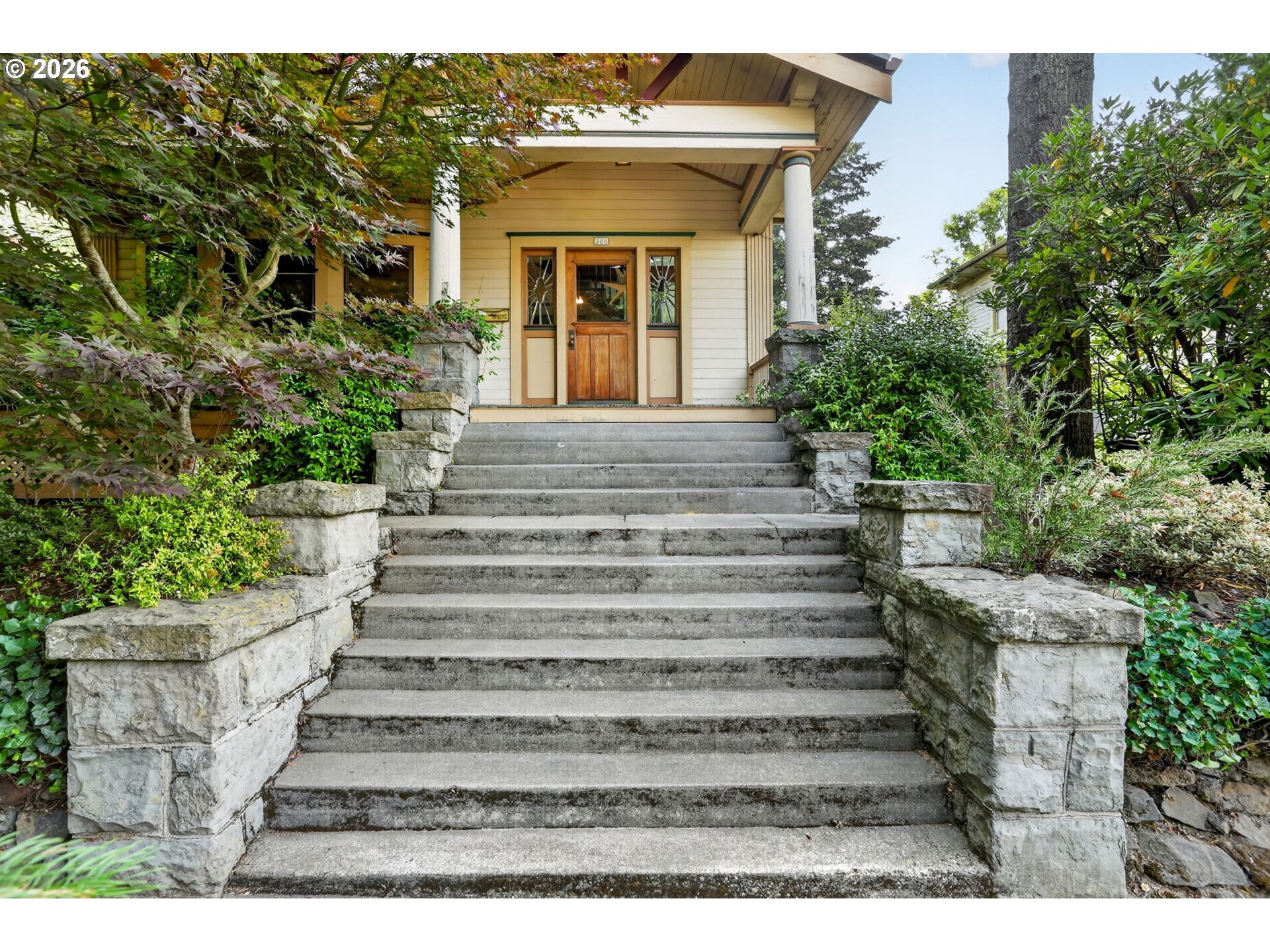 306 SE 15th AVE