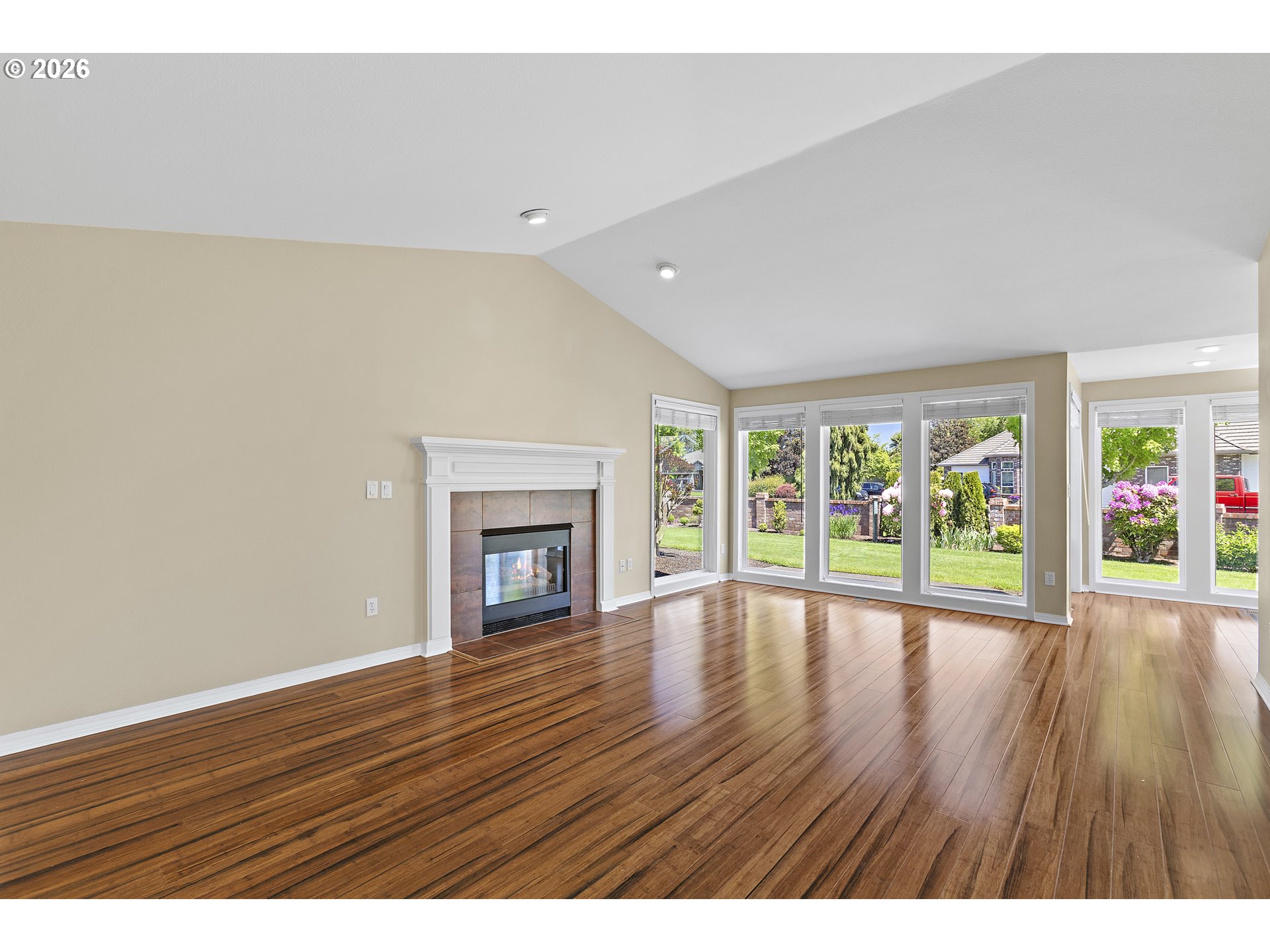 6358 CRENSHAW DR N