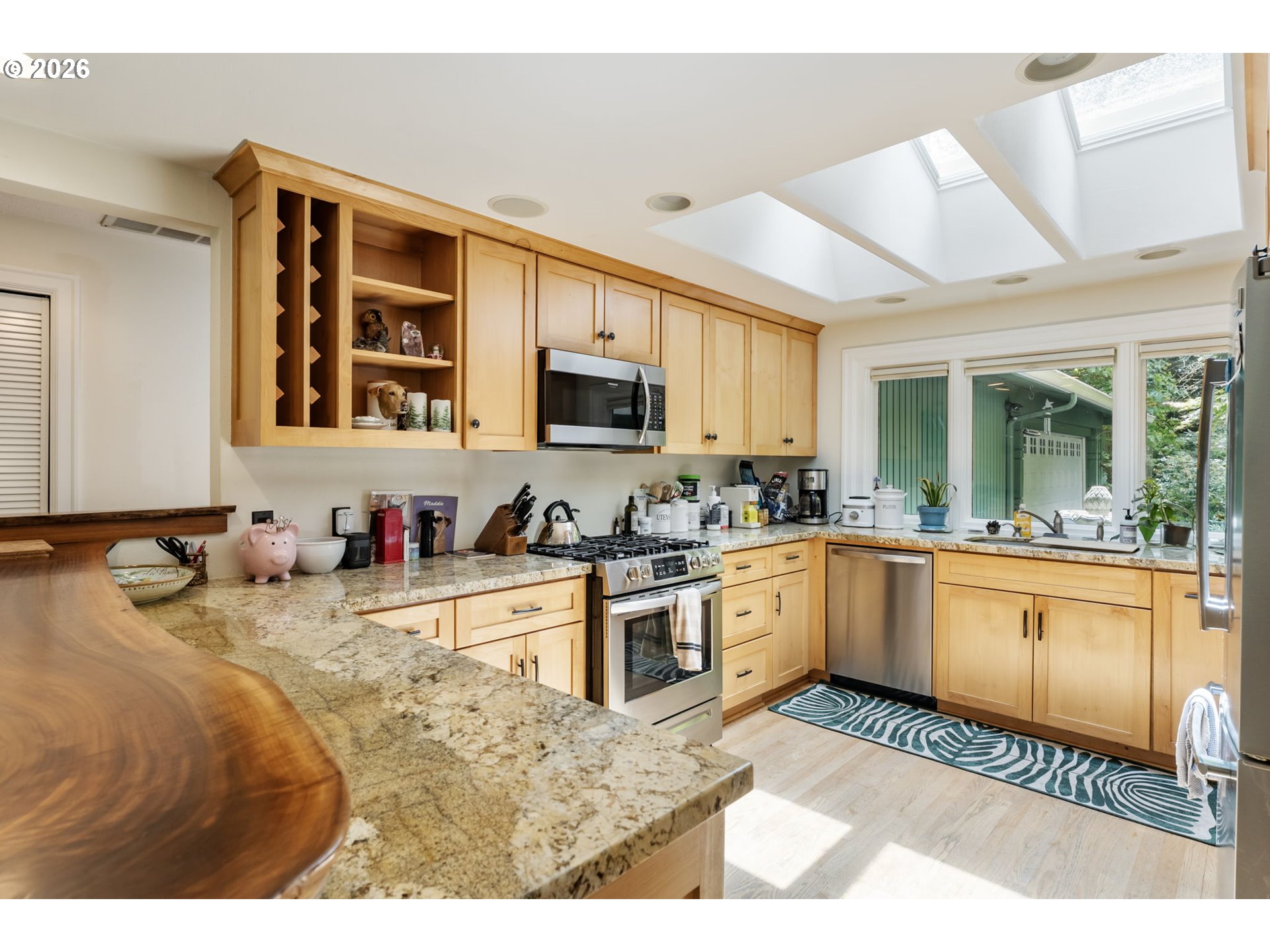 4500 W BURNSIDE RD
