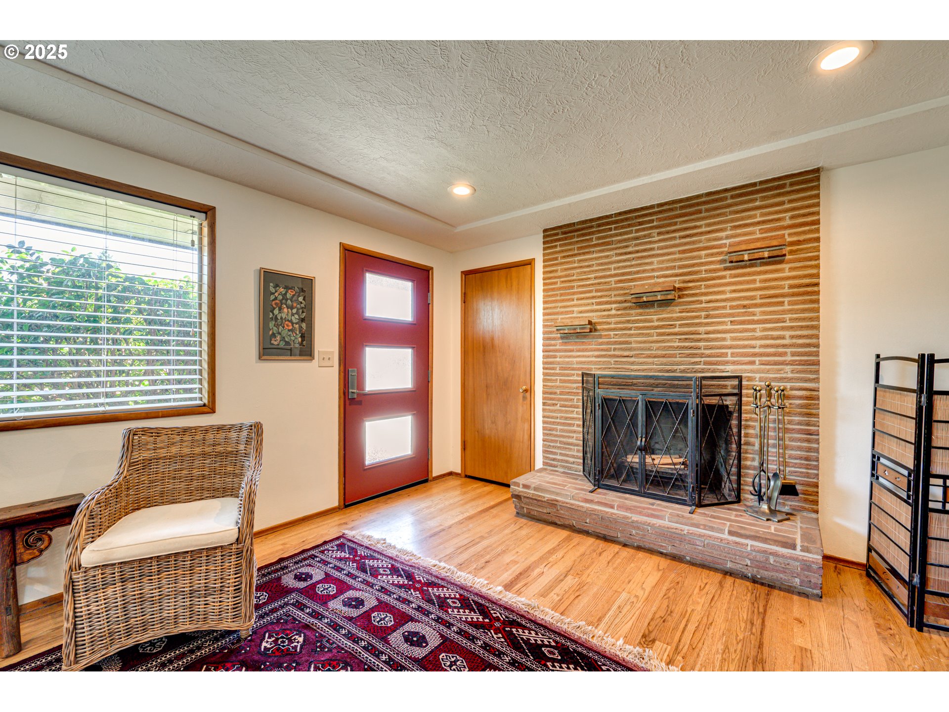 7565 CAROLINA LN