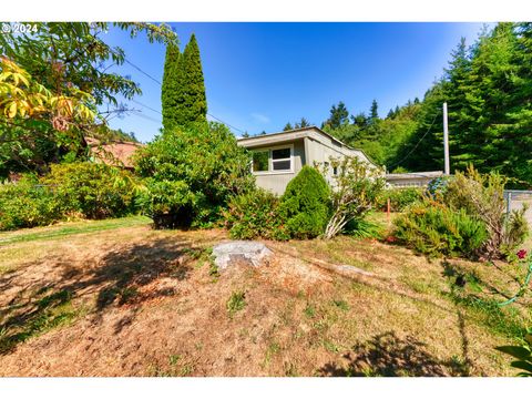 A home in Gold Beach