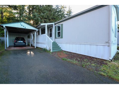 A home in Coos Bay