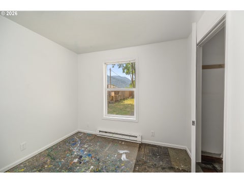 Tiny photo for 76336 Willamette Way, Oakridge, OR 97463 (MLS # 360172271)
