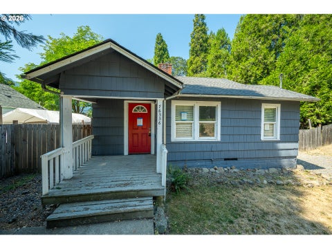 Photo of 76336 Willamette Way, Oakridge, OR 97463 (MLS # 360172271)