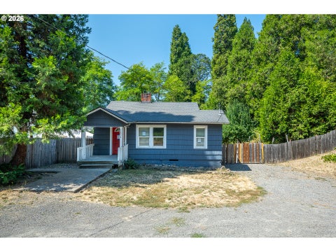 Tiny photo for 76336 Willamette Way, Oakridge, OR 97463 (MLS # 360172271)