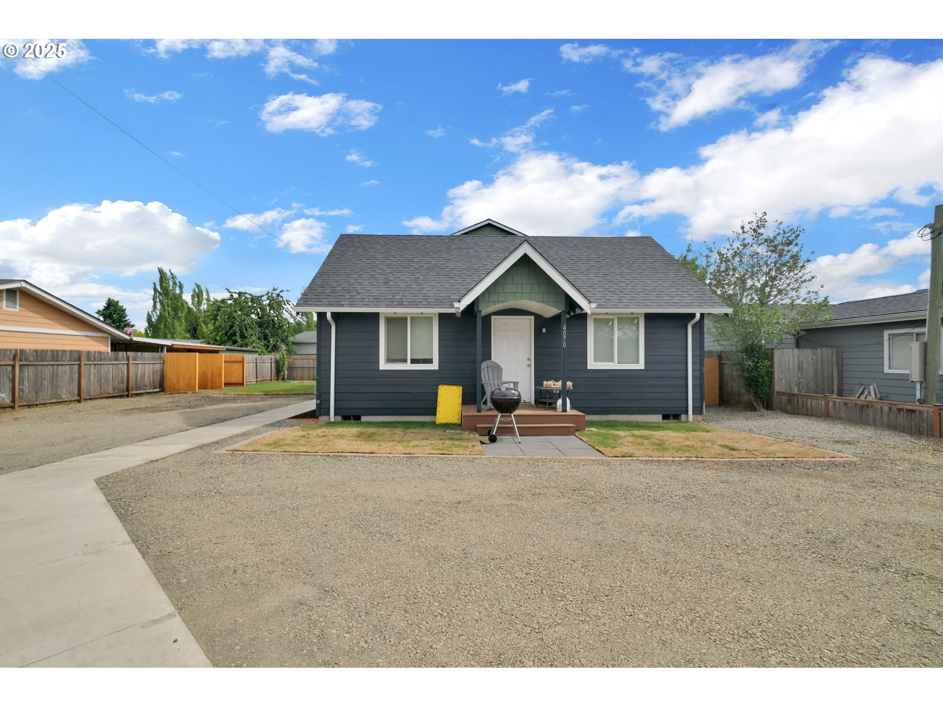 Photo 1 of 37 — 4070 BARGER DR, Eugene, OR 97402
