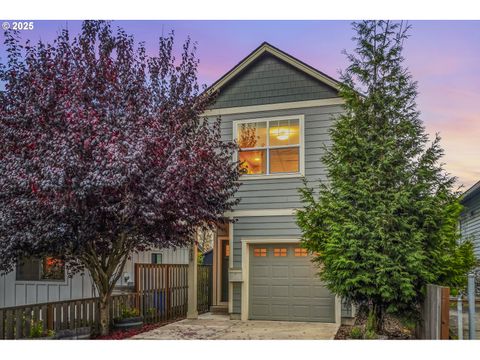 9619 N KALMAR ST Portland OR 97203